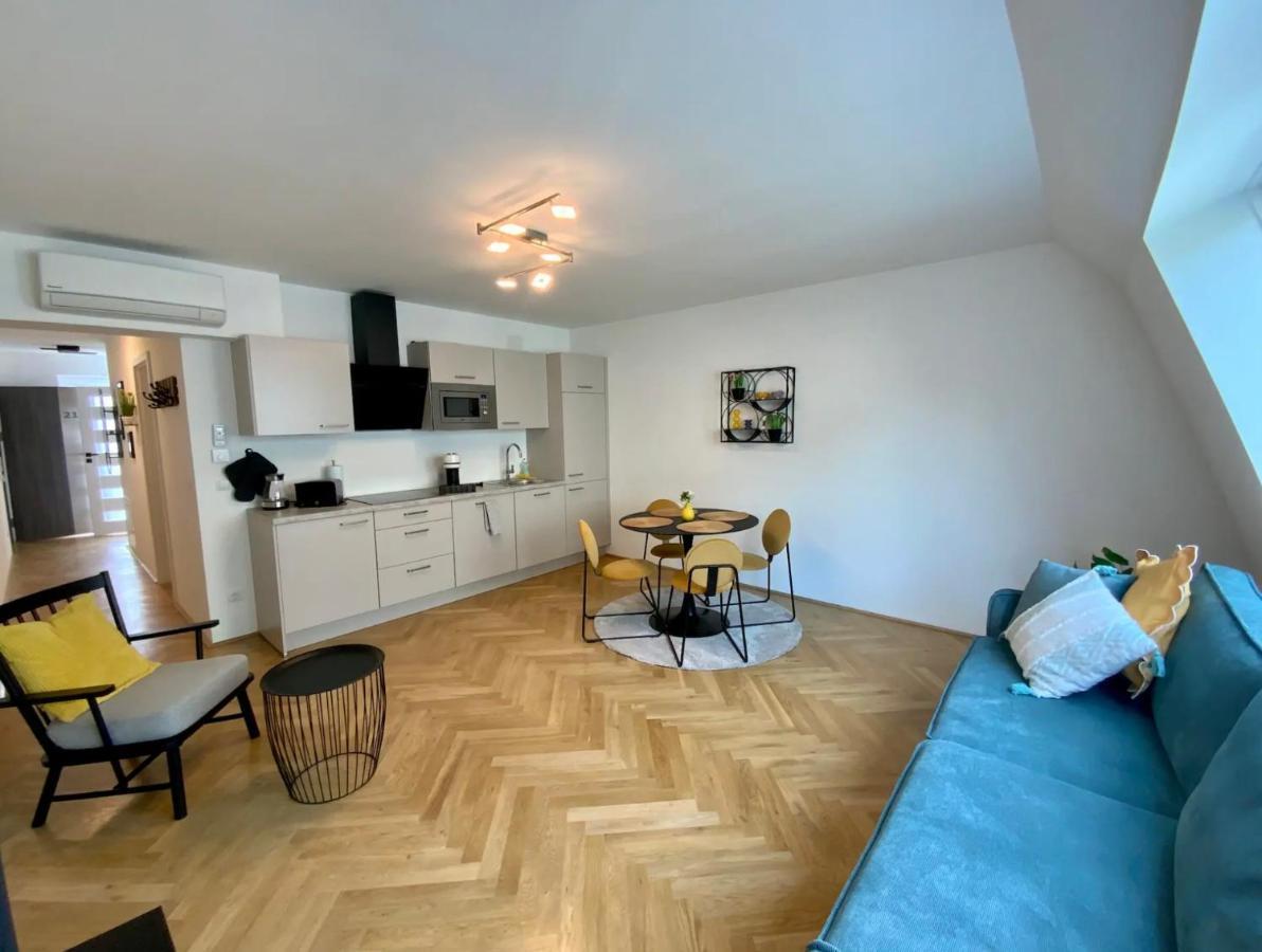 Freshly Renovated Apartment In Trendy Area L Hg21 Wien Exterior foto